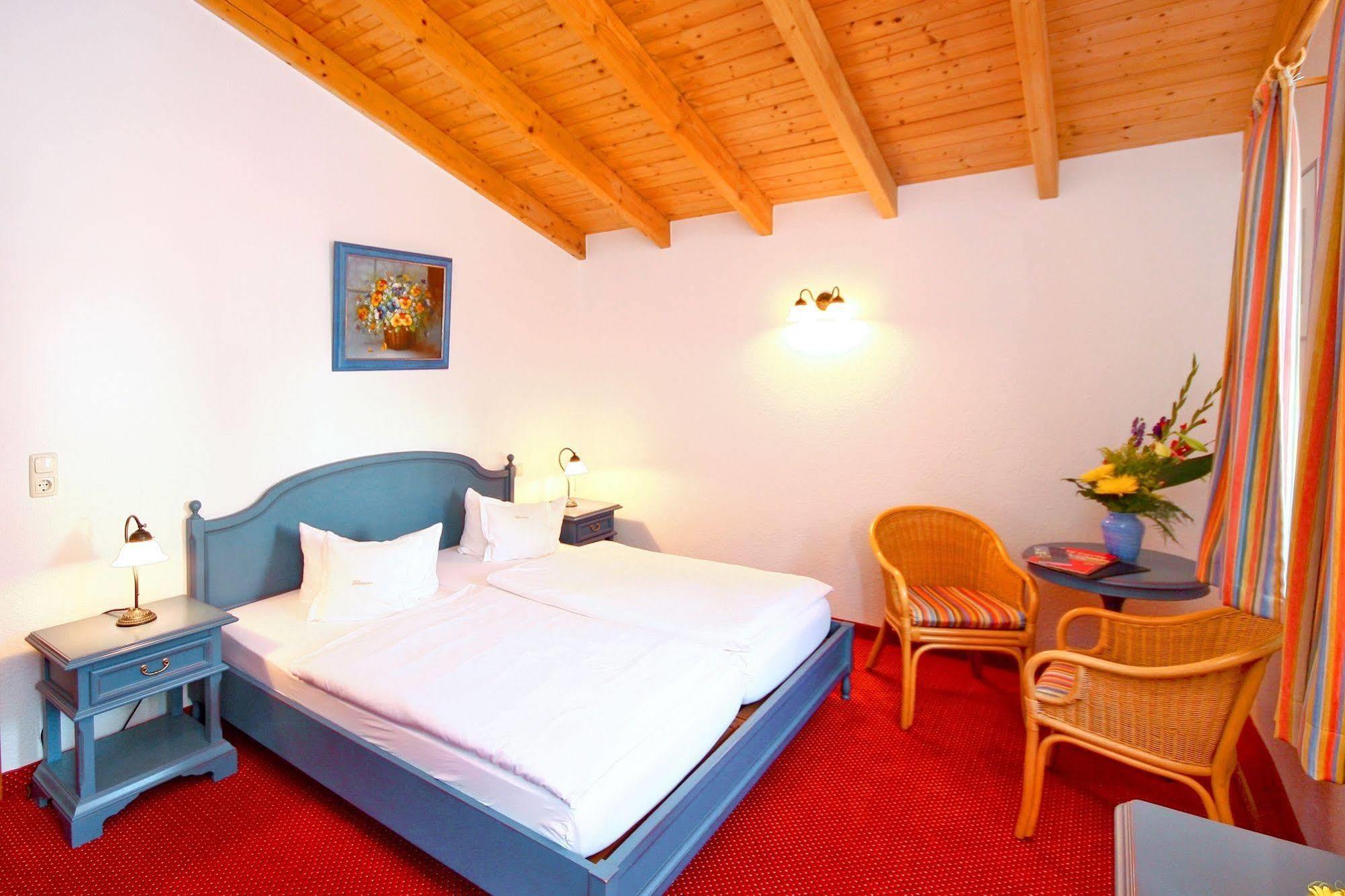 Hotel Garni Getreuer Eckart Binz Exterior photo